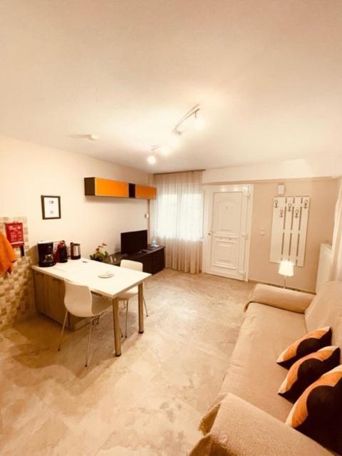 Αpartments Anna Deluxe Apartment Кавала Екстериор снимка
